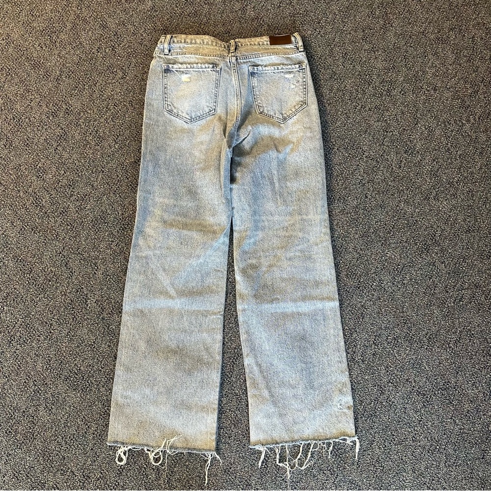 Hidden Ripped Jeans - Picture 5 of 5